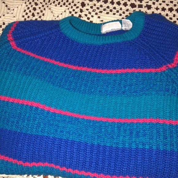 Vintage 1980’s acrylic, striped sweater with vintage butterfly brooch- teal blue - Picture 8 of 9
